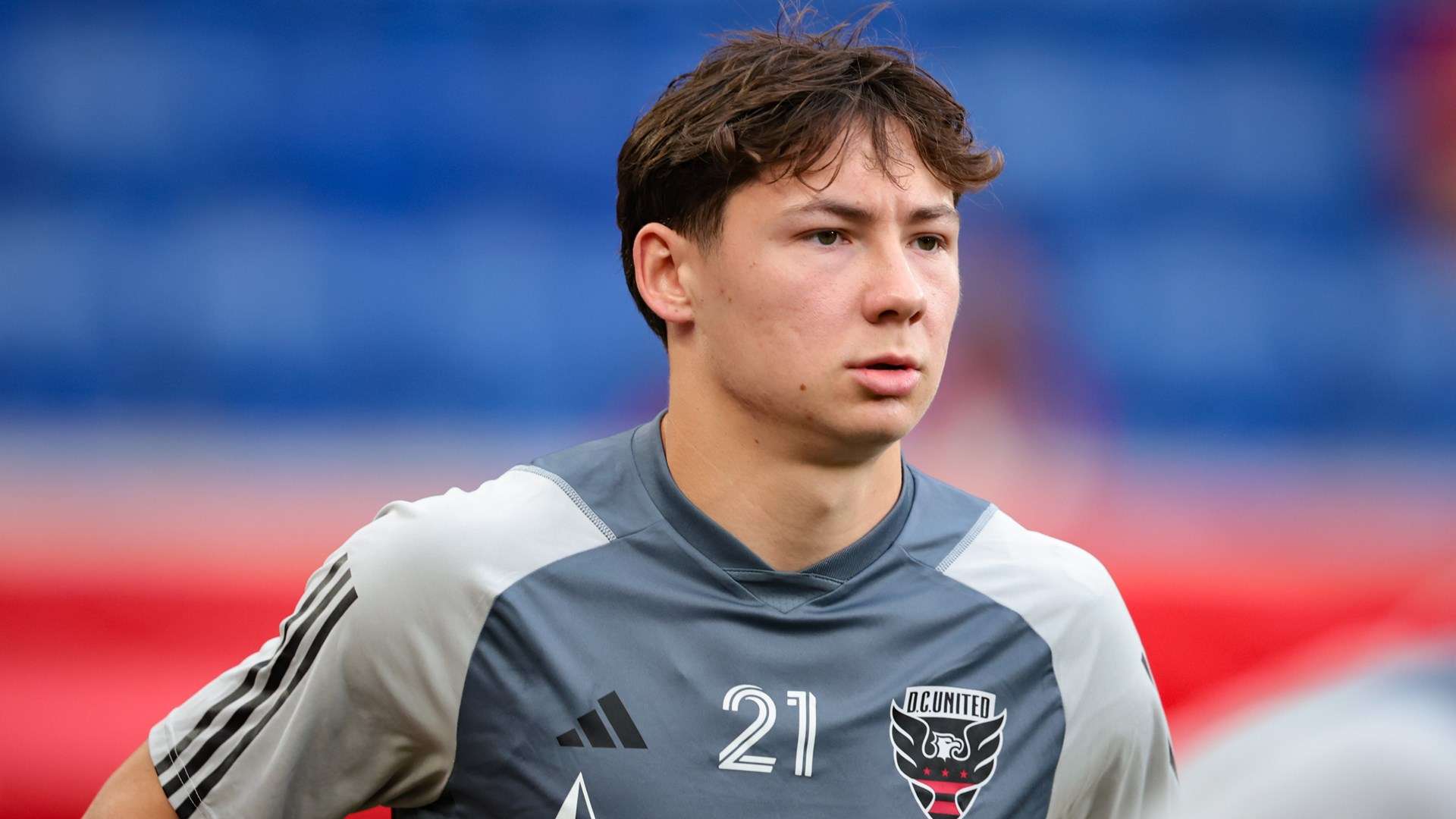 展现出以往 展现出以往